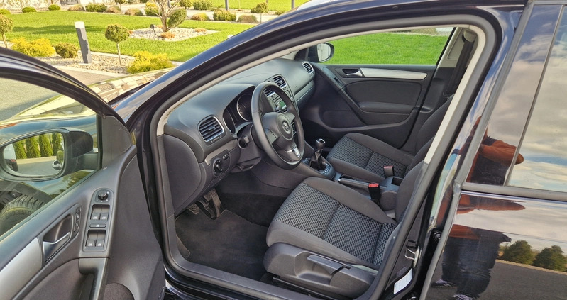 Volkswagen Golf cena 24999 przebieg: 201000, rok produkcji 2011 z Frampol małe 667